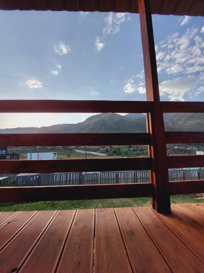 Guesthouse And Cottage Nicolo 카즈베기 외부 사진