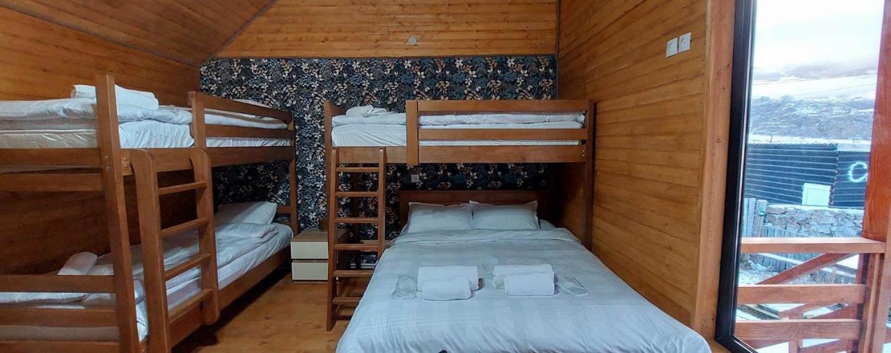 Guesthouse And Cottage Nicolo 카즈베기 외부 사진