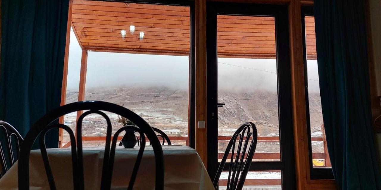 Guesthouse And Cottage Nicolo 카즈베기 외부 사진