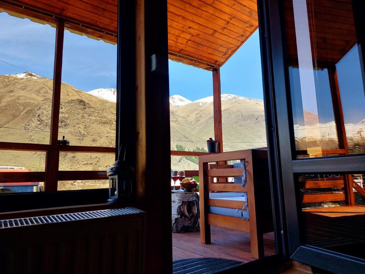Guesthouse And Cottage Nicolo 카즈베기 외부 사진