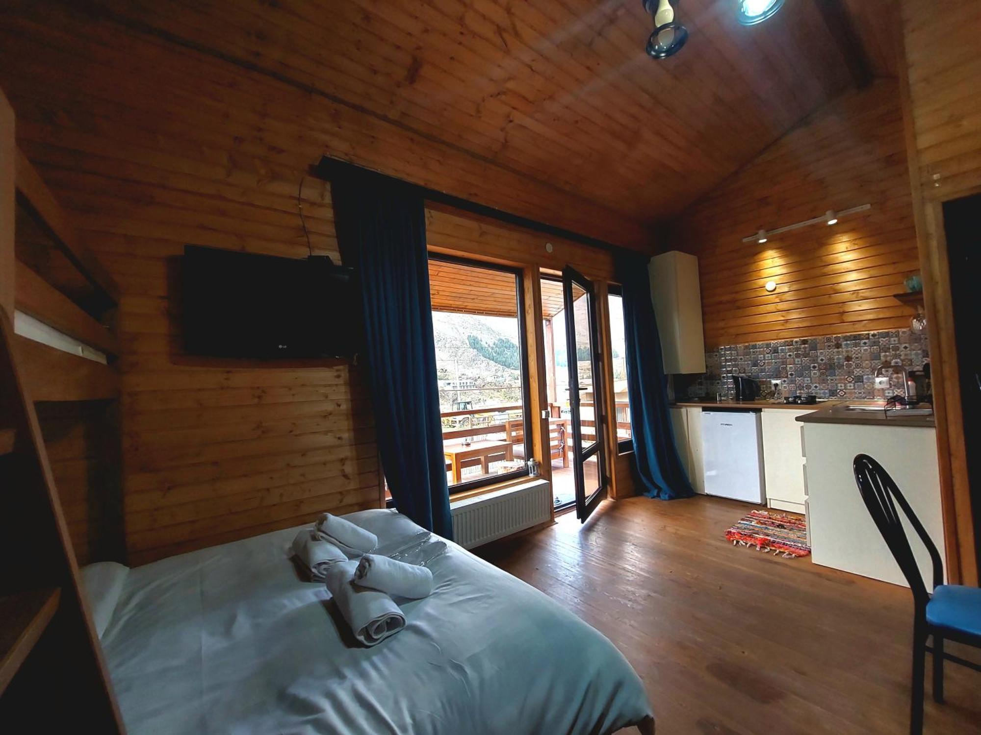 Guesthouse And Cottage Nicolo 카즈베기 외부 사진